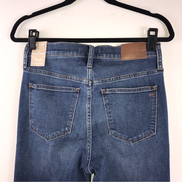 Madewell 10” Roadtripper With Magic Pockets Tall Jeans - Picture 4 of 13